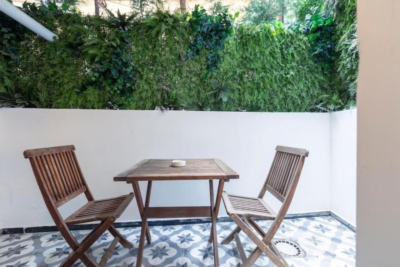 Historical 4-Br Home Steps From Besiktas Stadium & Bosphorus Views - Prime Nisantasi Location! Istambul Exterior foto