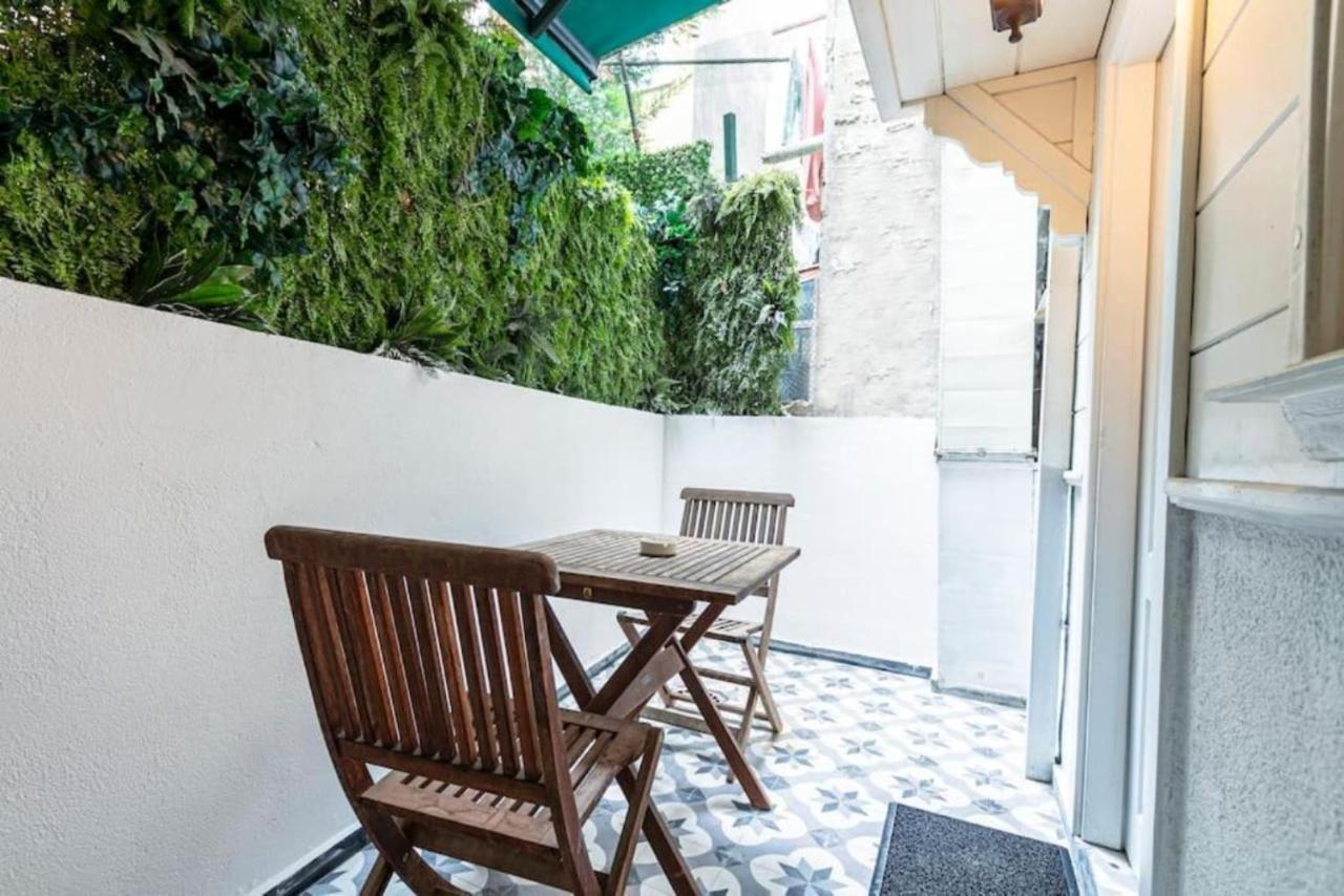 Historical 4-Br Home Steps From Besiktas Stadium & Bosphorus Views - Prime Nisantasi Location! Istambul Exterior foto